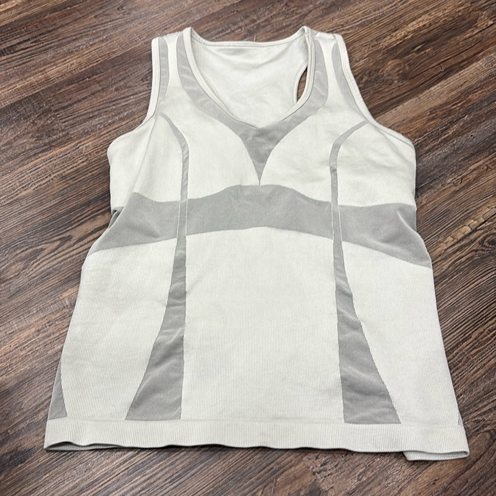 🔴SOLD🔴 Lululemon Racerback Tank